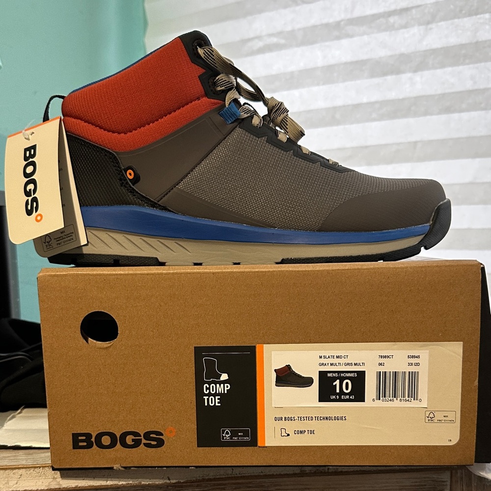 BOGS Men's Gray, Red, and Blue Sneakers